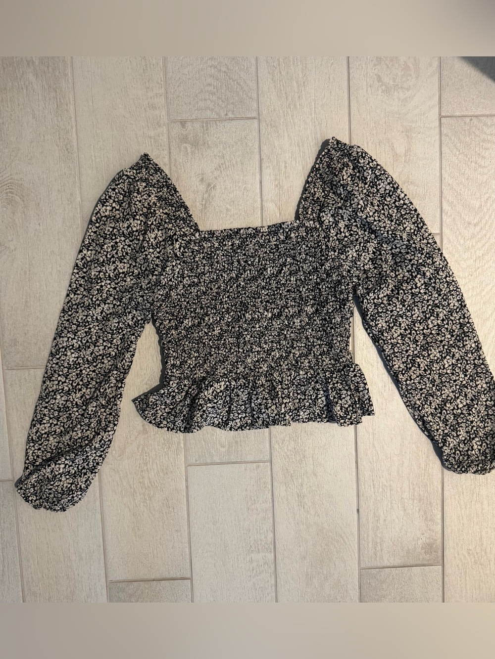 Japna Black Floral Smocked Puff Sleeve Crop Top